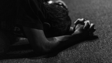 Pe. Dr. Jose Eduardo de Oliveira e Silva mostra como a oração contemplativa revela a força do silêncio que fala ao coração.