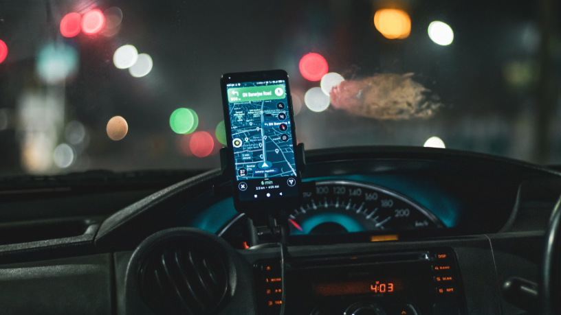 David do Prado destaca que a conectividade veicular amplia conforto, segurança e personalização.